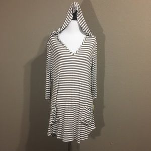 Striped V-Neck Hoodie With Pockets